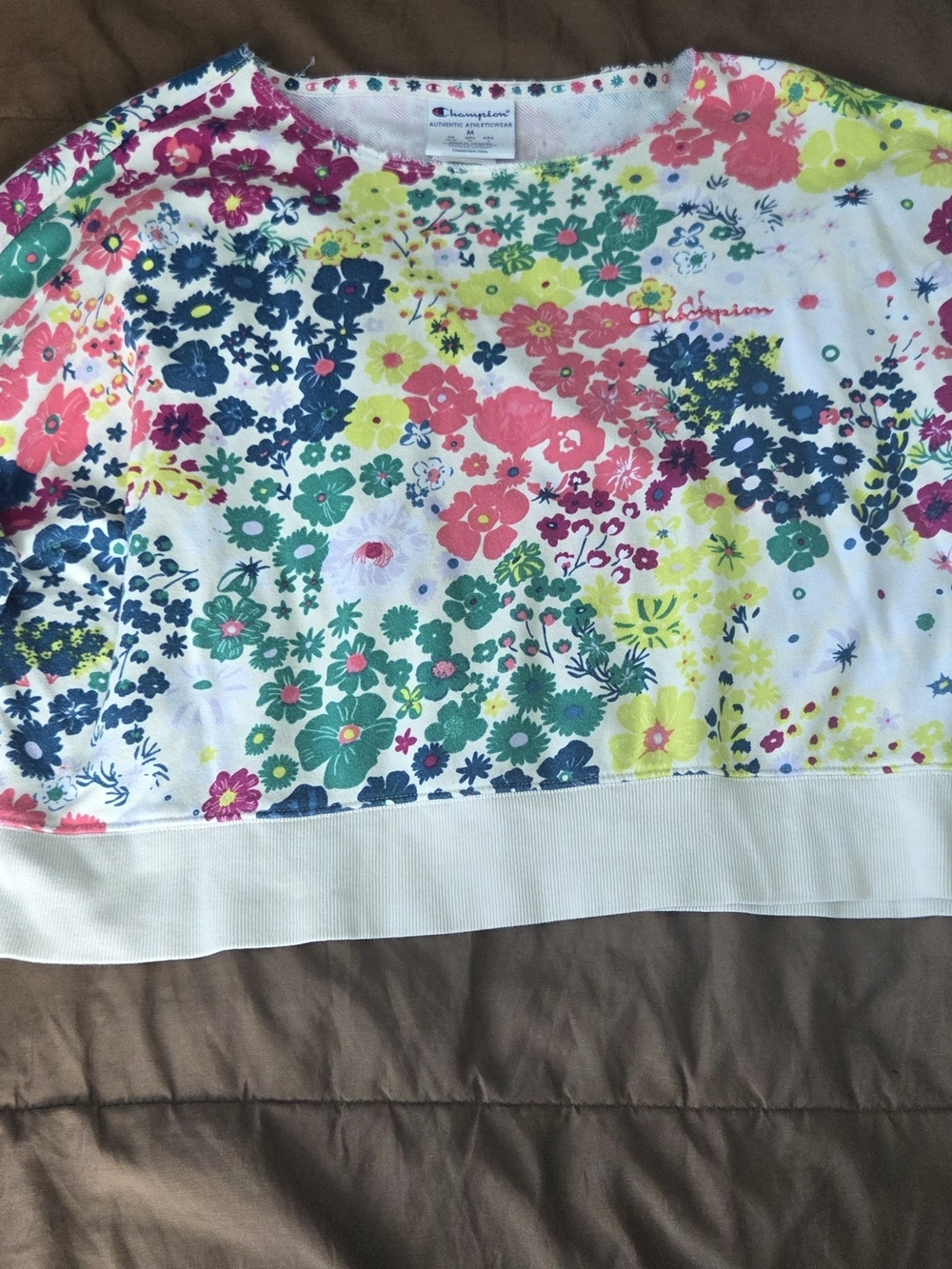 Champion Floral Print Bedding Top - White with Pink, Green, Navy, Yellow